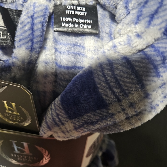 Hotel Spa Collection Mens Robe - Picture 3 of 8